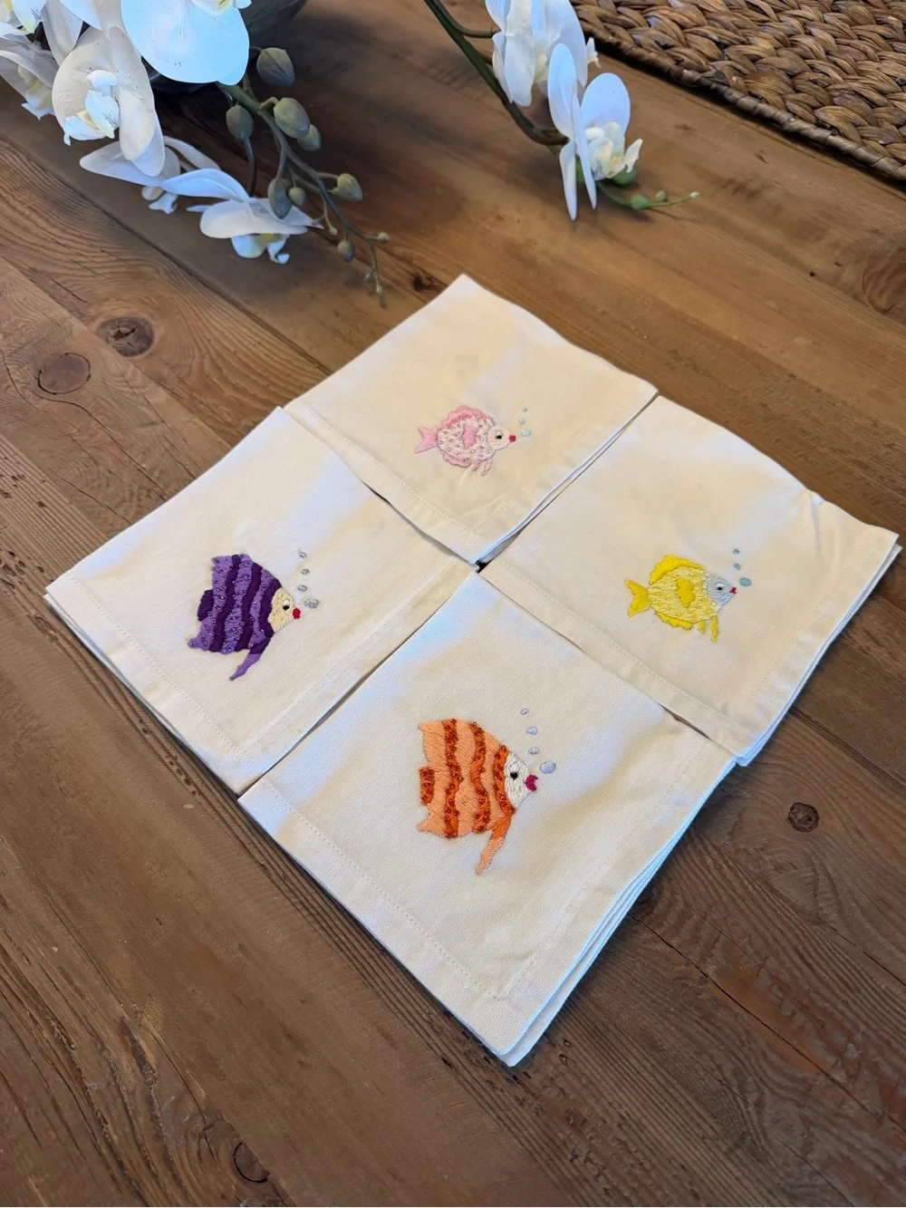 Williams-Sonoma Ivory Embroidered Beaded Fish Tropical Cotton Cocktail Napkins 4